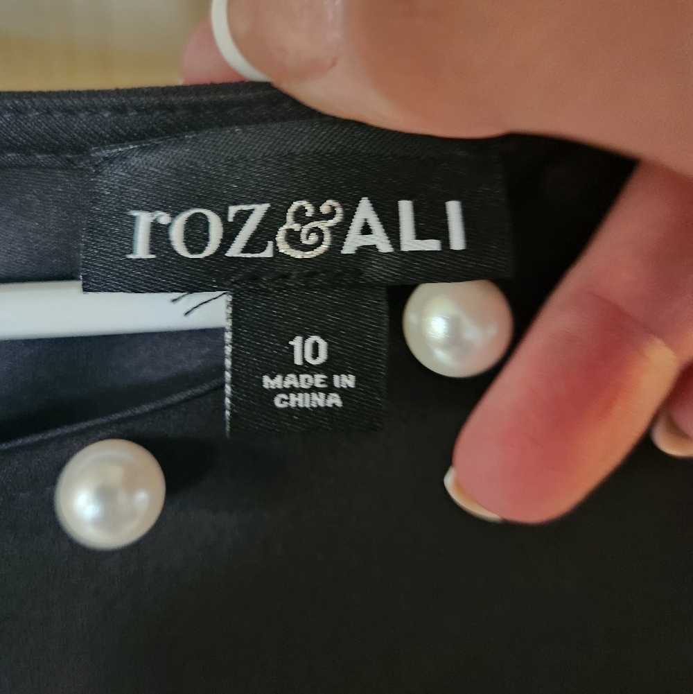 Roz & Ali Black Dress with Pearl Accents - Picture 2 of 4